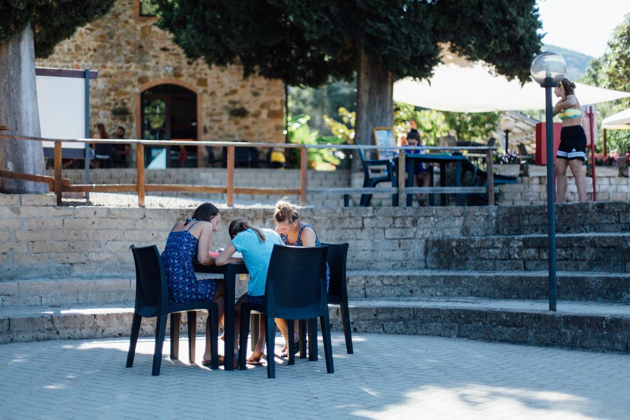 Villaggio Turistico Camping Il Fontino Скарлино Екстериор снимка