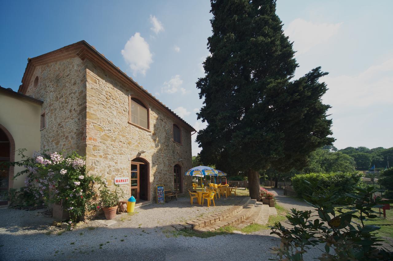 Villaggio Turistico Camping Il Fontino Скарлино Екстериор снимка
